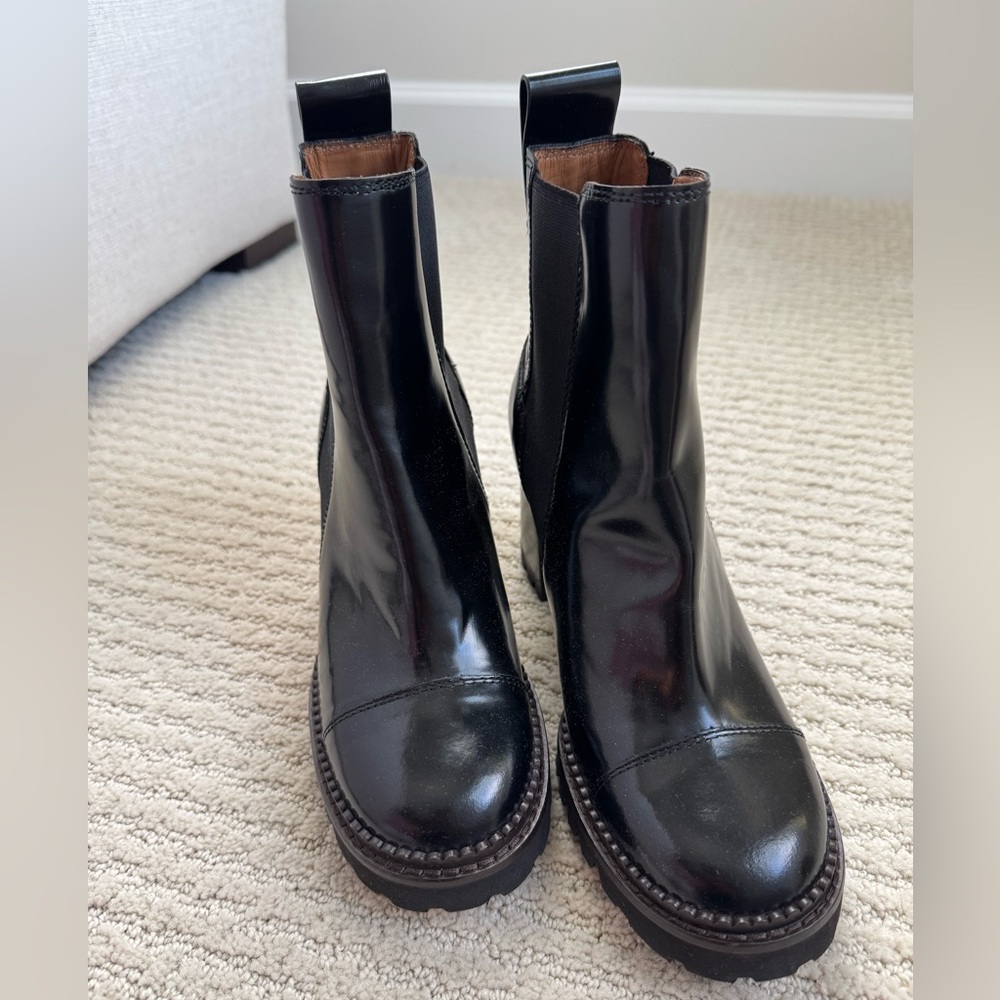 SEE BY CHLOÉ
Mallory Lug-sole Leather Chelsea Boots In Nero 38.5